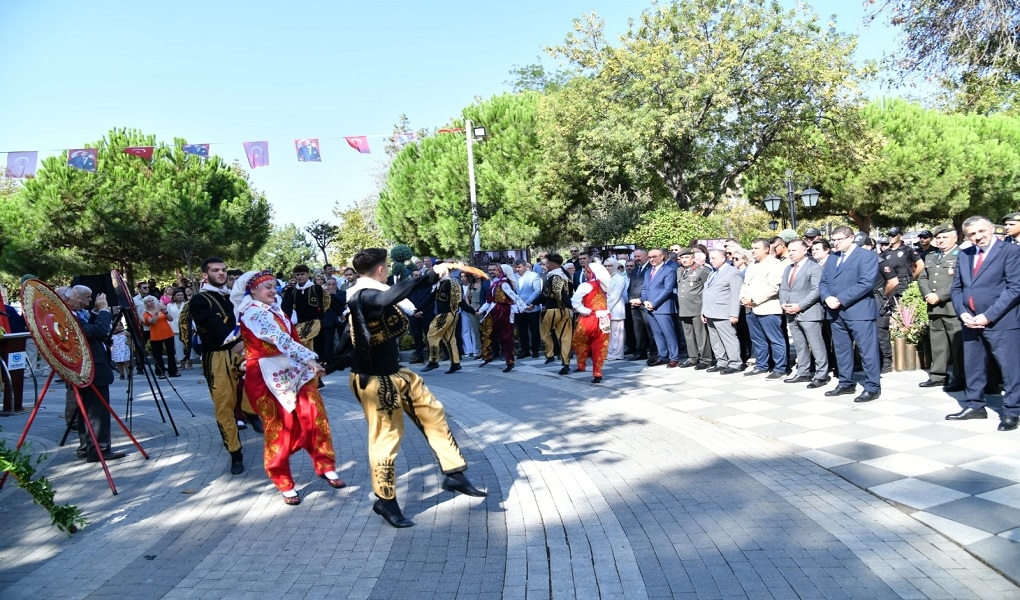 HARF İNKILABININ 96'NCI YIL DÖNÜMÜ KUTLANDI