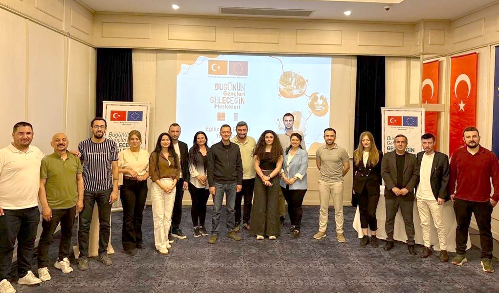 BÜYÜKŞEHİR GELECEĞİN MESLEKLERİNE ÖN AÇIYOR