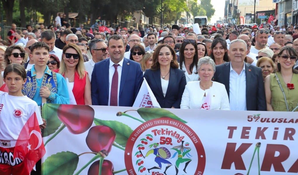 CANDAN BAŞKAN 59. KİRAZ FESTİVALİ'NİN AÇILIŞINA KATILDI