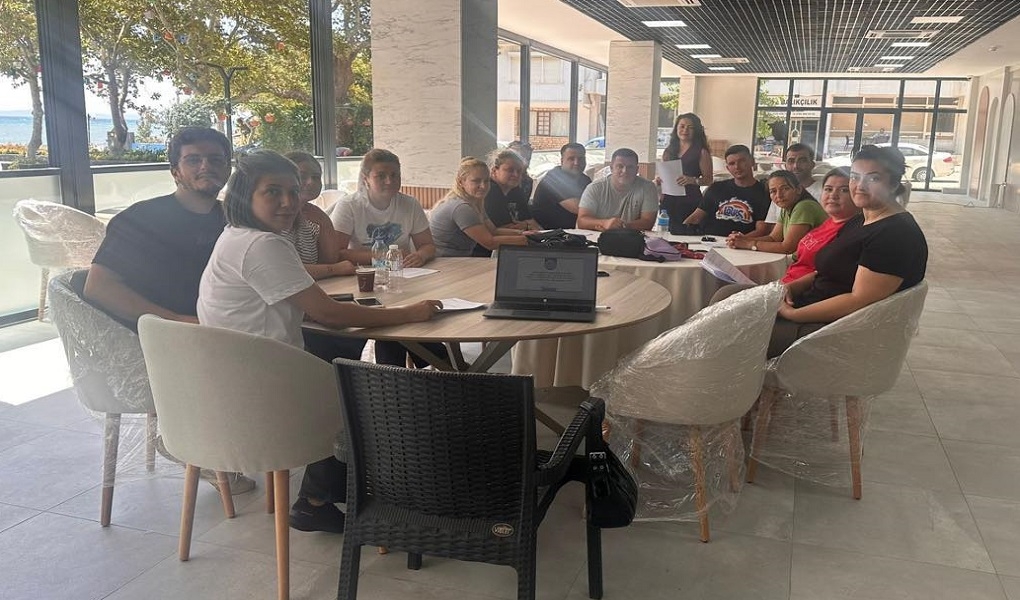 BÜYÜKŞEHİR'DEN, TURİZM TESİSİ ÇALIŞANLARINA,  KADINA YÖNELİK ŞİDDET EĞİTİMİ