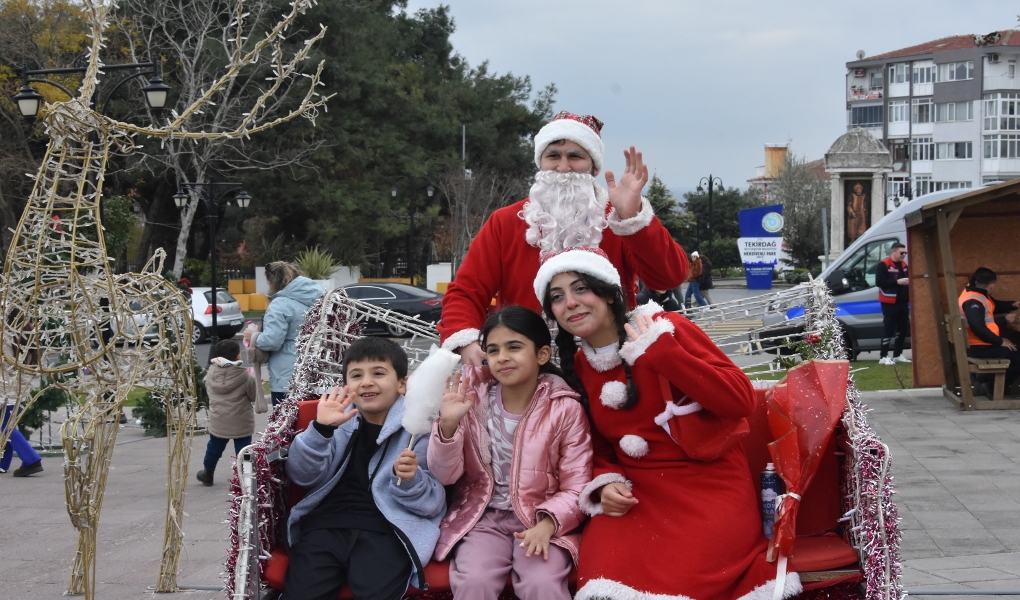 TEK KIŞ FEST'TE COŞKU SÜRÜYOR