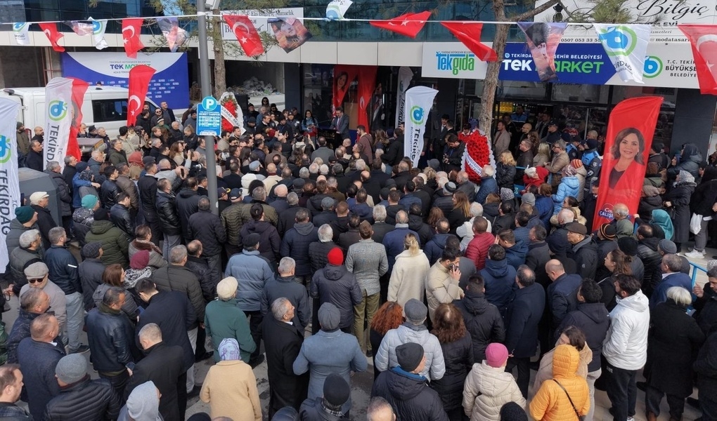 DAYANIŞMA AĞI BÜYÜYOR: TEK MARKET ÇERKEZKÖY'DE AÇILDI