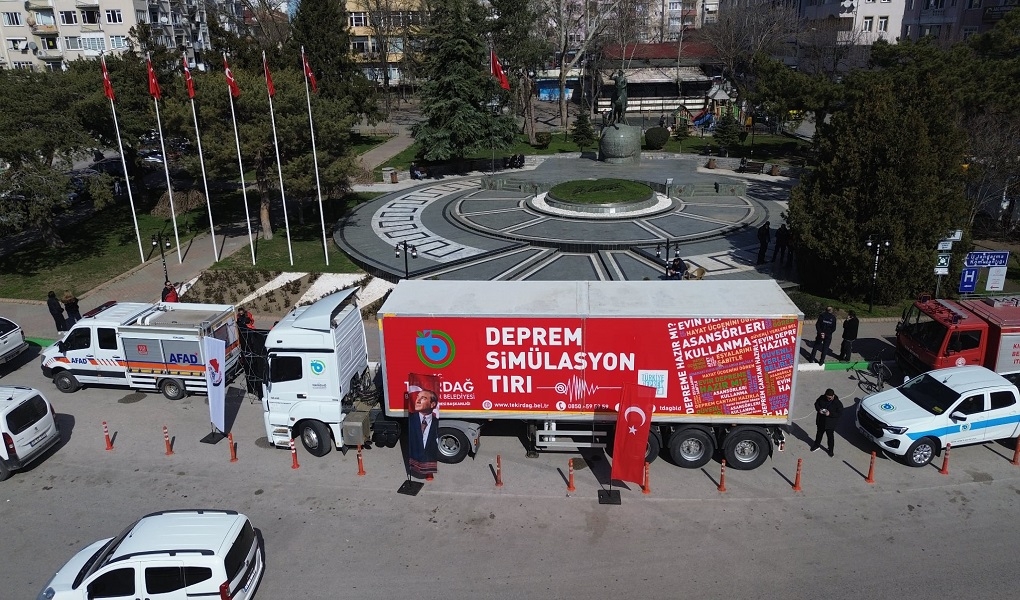 DEPREM HAFTASI'NDA AFET BİLİNCİ SEFERBERLİĞİ