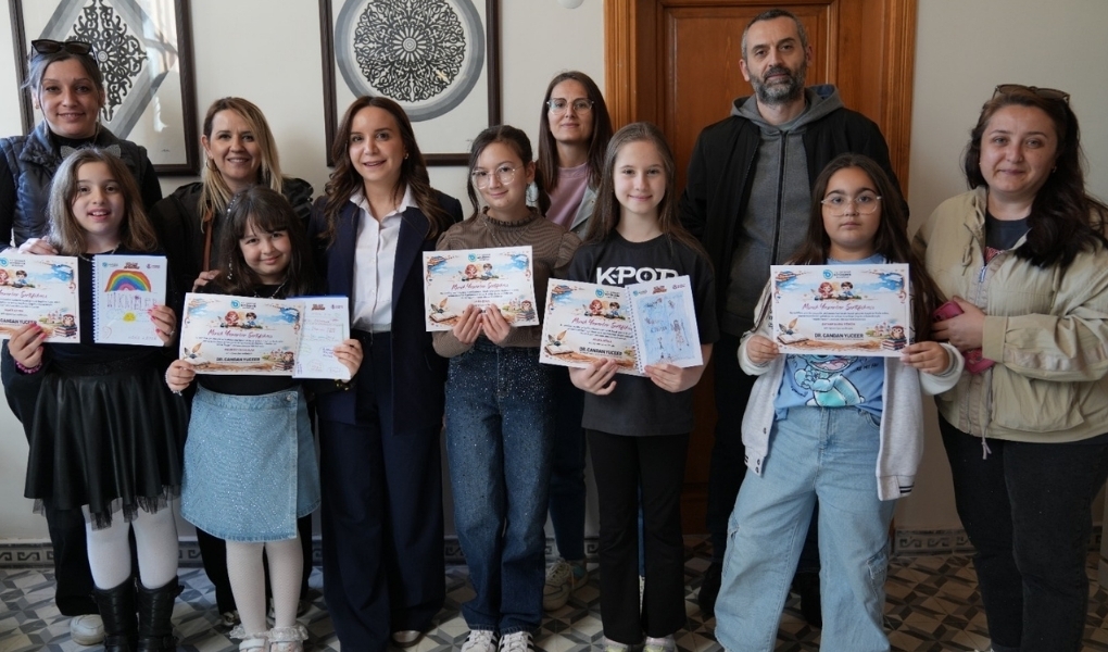 YAZARLIĞA İLK ADIMLARINI TEK ATÖLYE'DE ATTILAR